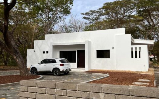 Casa Blanca A Modern, Fully Furnished Home Near Marsella Beach, San Juan del Sur, Rivas - Image 1