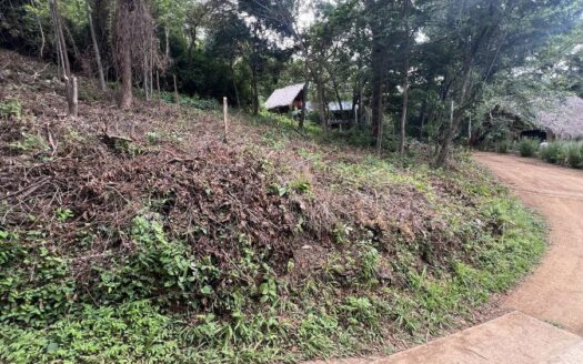 Beachside Opportunity in Playa Maderas — Spacious 559 m² Lot, San Juan del Sur, Rivas - Image 1