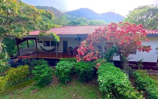 Casa Chez Nous An Eco-Friendly Hilltop Property with Stunning Views, San Juan del sur, Rivas - Image 1