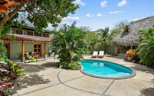 Tranquil Family Home or Boutique Retreat Near Playa Remanso, Rivas - Image 1