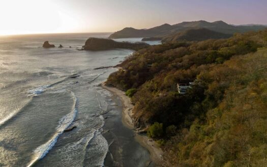 Villa Pinolera – Cliffside Oceanfront Living in Playa Maderas, San Juan del Sur, Rivas - Image 1