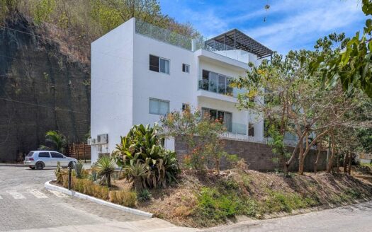 Modern 2-Bedroom Condo in Plaza La Talanguera, San Juan del Sur Center, Rivas - Image 1